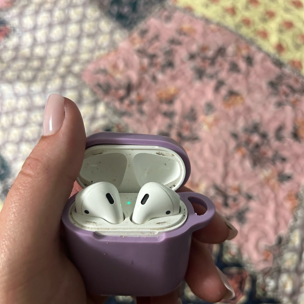 AirPods 2nd Gen